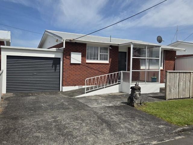 Apartment for rent in Hillsborough, Taranaki