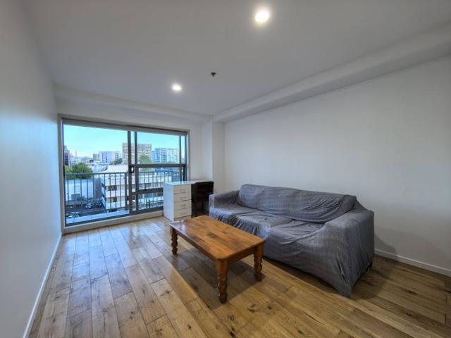 Apartment for rent in Auckland, Oroua County