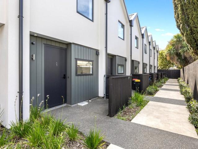 House for rent in Christchurch Central, Linwood-Central-Heathcote Community