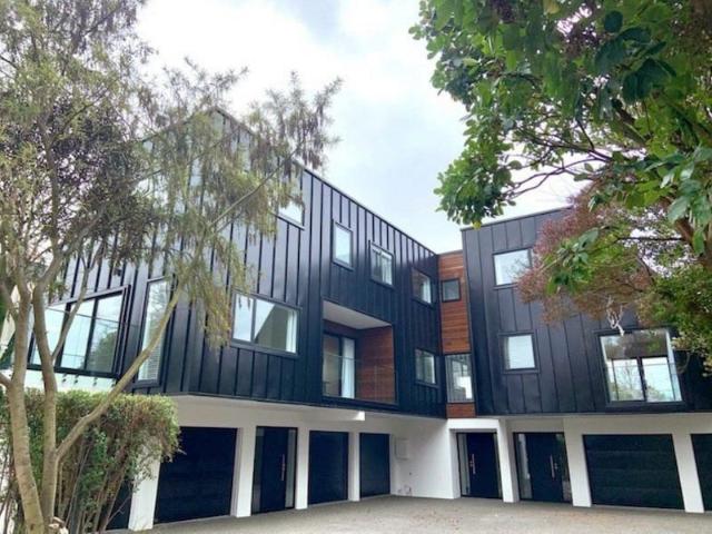 Apartment for rent in Little Akaloa, Canterbury