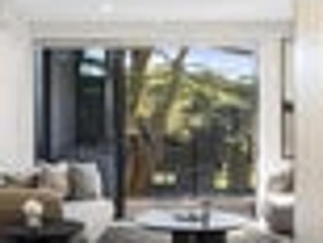Townhouse for rent in Heathcote, Canterbury