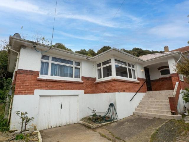 House for rent in Otakou