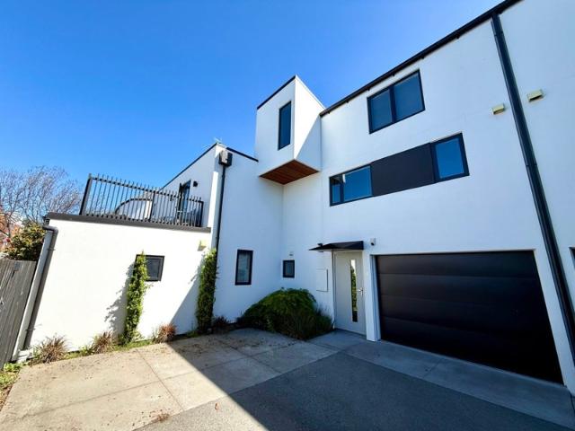 House for rent in Christchurch Central, Linwood-Central-Heathcote Community