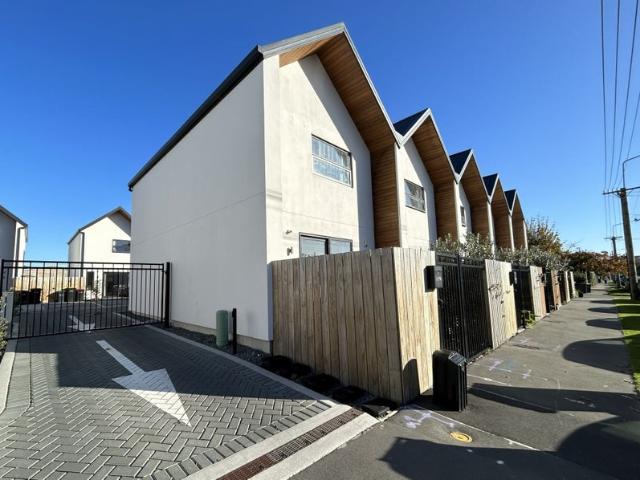 House for rent in Christchurch Central, Linwood-Central-Heathcote Community