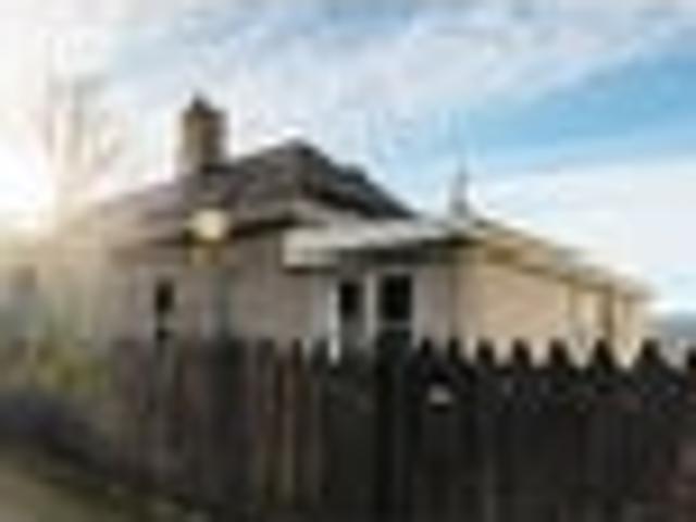 House for rent in Otakou