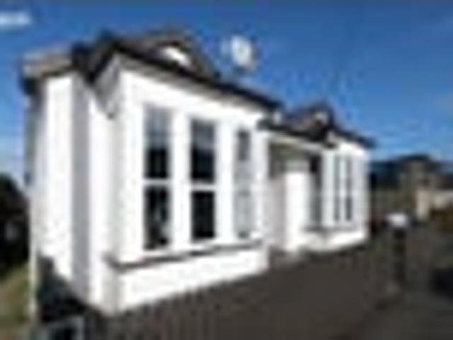 House for rent in Otakou