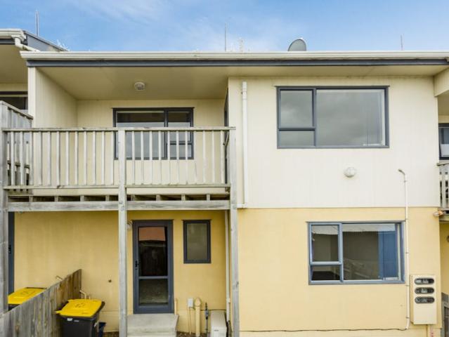 House for rent in Otakou