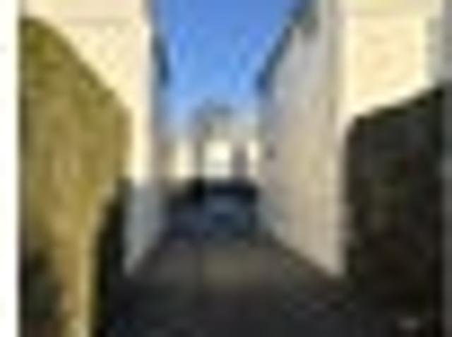 Townhouse for rent in Heathcote, Canterbury