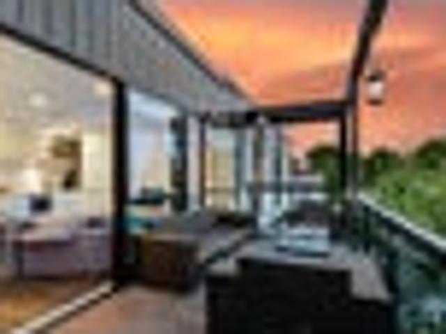 Apartment for rent in Heathcote, Canterbury