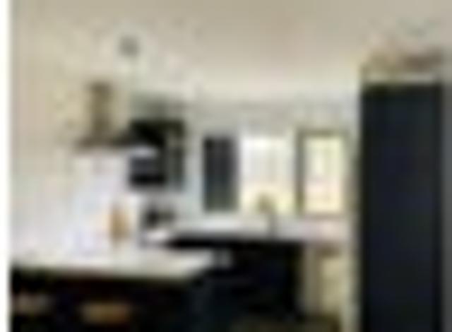 Townhouse for rent in Edgeware, Canterbury