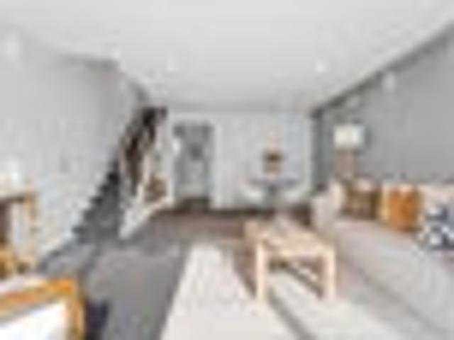 Apartment for rent in Heathcote, Canterbury