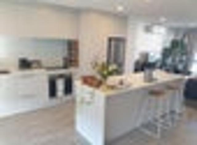Townhouse for rent in Heathcote, Canterbury