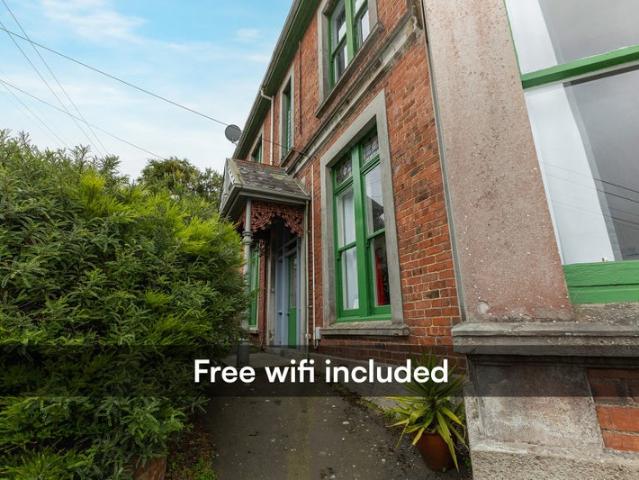 House for rent in Otakou