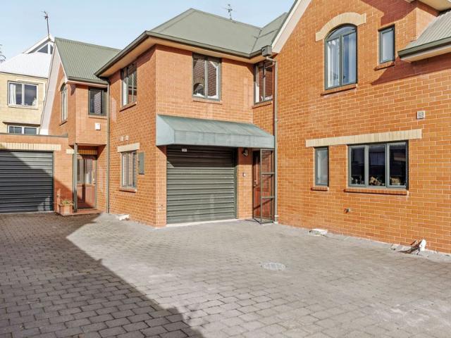 House for rent in Heathcote, Canterbury