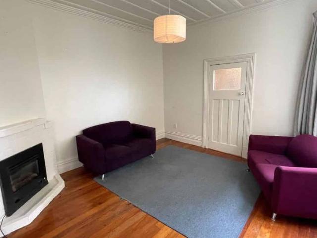 Townhouse for rent in Otakou