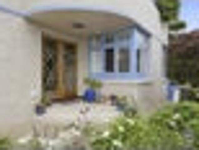 House for rent in Otakou