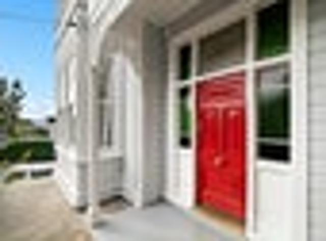 House for rent in Otakou