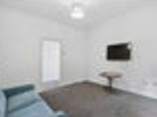 House for rent in Otakou