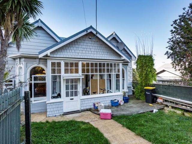 House for rent in Otakou