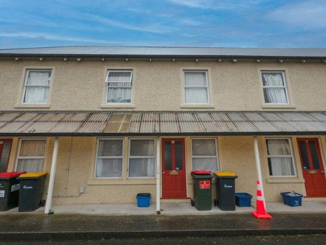 House for rent in Otakou