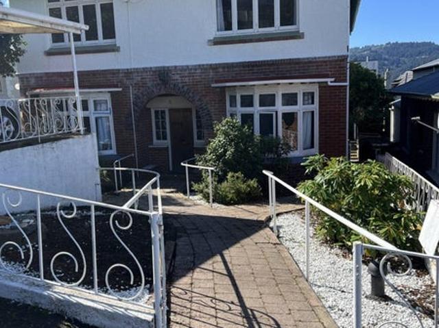 House for rent in Otakou