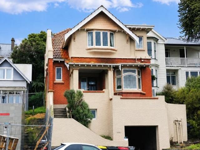 House for rent in Otakou