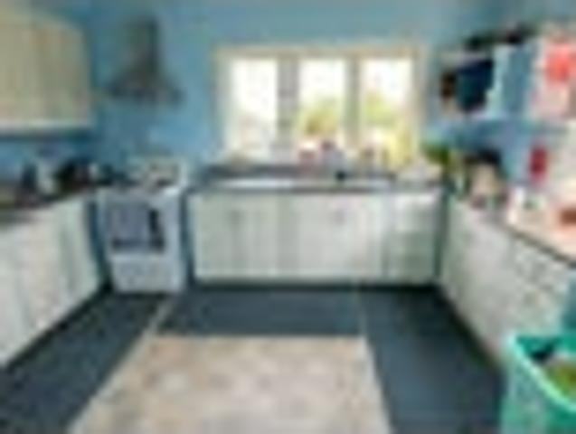 Townhouse for rent in Otakou