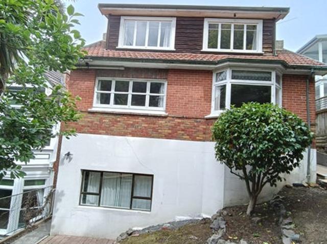 House for rent in Otakou