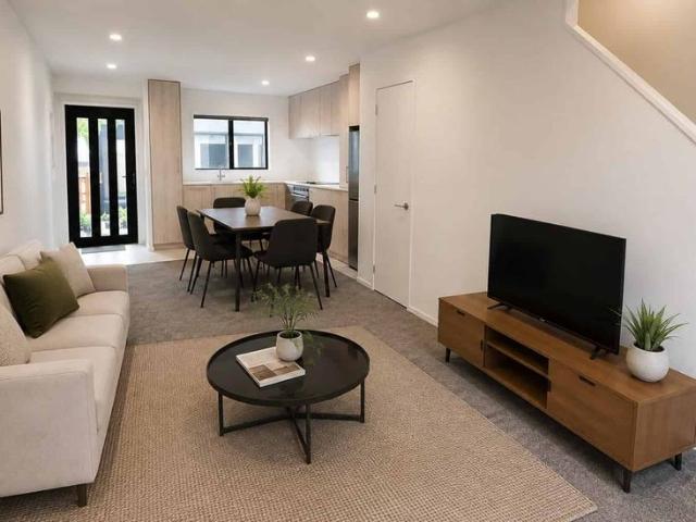 Townhouse for rent in Heathcote, Canterbury
