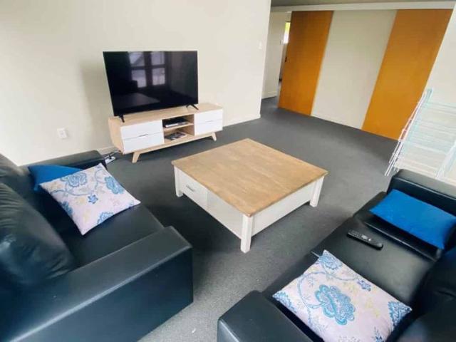 Apartment for rent in Heathcote, Canterbury
