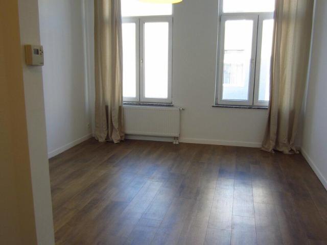 Kot location à Quartier Midi-Lemonnier - Zuid-Lemonnierwijk, Bruxelles - Brussel