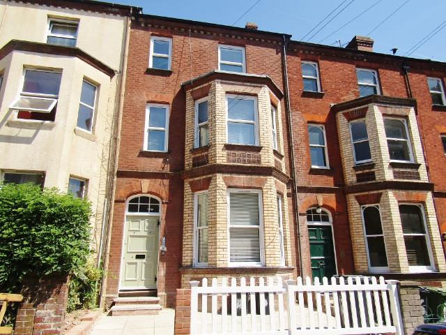 Studio for rent in Jackmans Estate, King's Walden