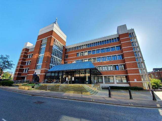 Apartment for rent in Lakenham, East Bank