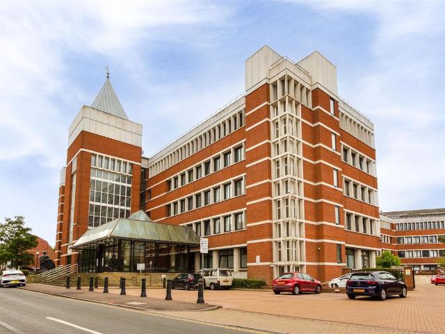 Apartment for rent in Lakenham, East Bank