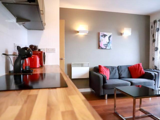 Apartment for rent in Saint Vincent's, Netherthorpe