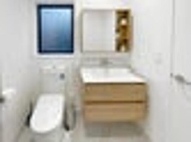 Apartment for rent in Christchurch Central, Linwood-Central-Heathcote Community