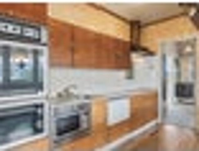 House for sale in Otakou