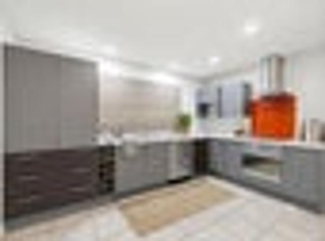Townhouse for sale in Heathcote, Canterbury