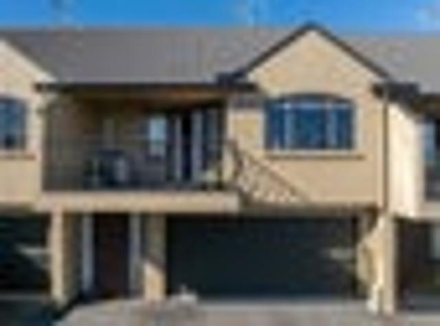 House for sale in Whitiora