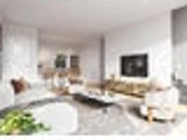 Townhouse for sale in Chaslands, Canterbury