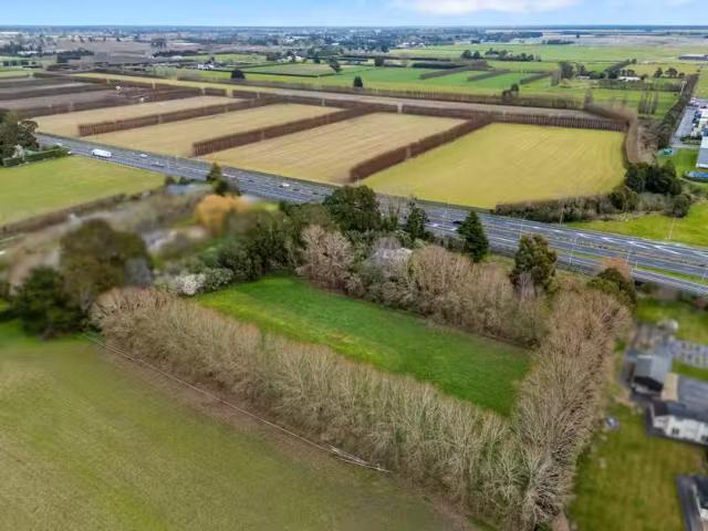 House for rent in Chaslands, Canterbury