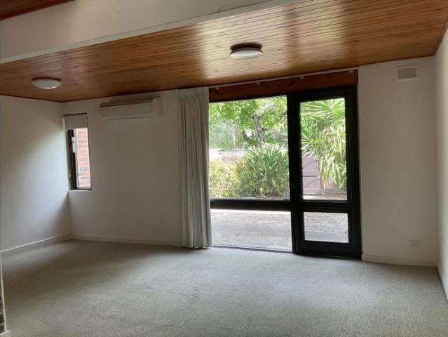 Townhouse for rent in Horseshoe Creek, South Australia