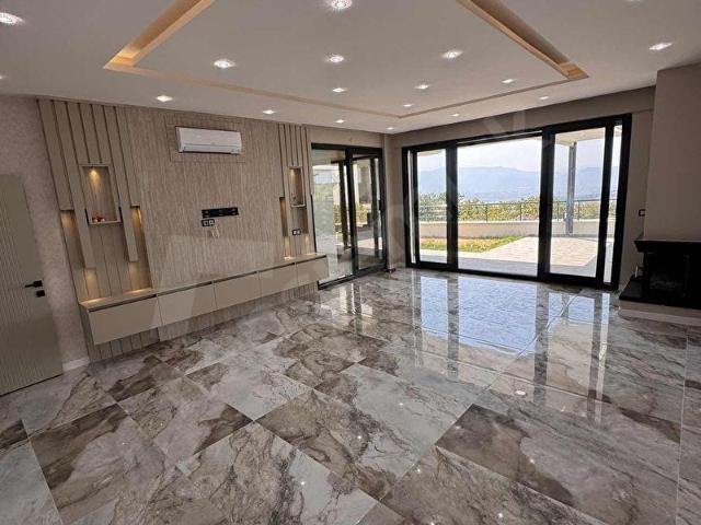 Manisa içerisinde satılık Villa