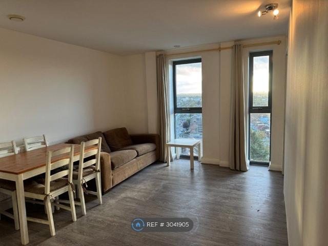 House for rent in London Borough of Croydon, Greater London