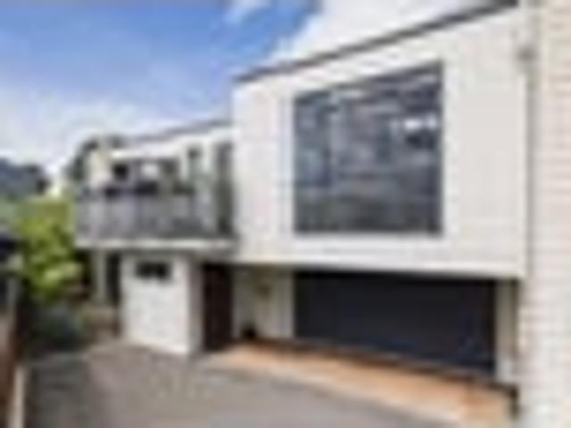 House for sale in Omokoroa, Bay Of Plenty