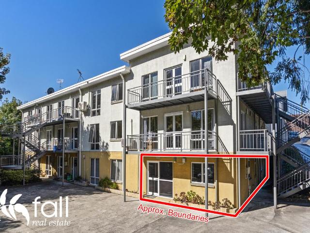 Apartment for sale in Dynnyrne, Tasmania