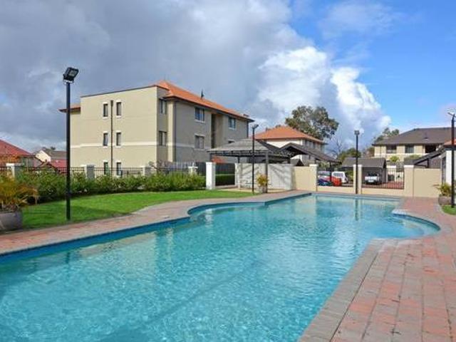 House for rent in Cockburn, Western Australia