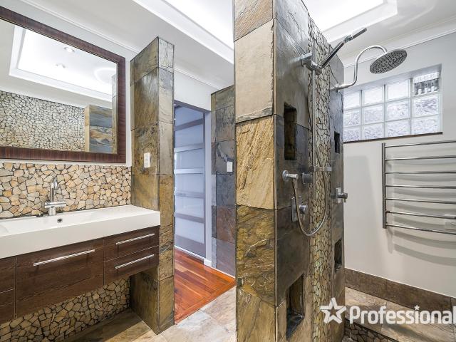 House for sale in Kingsley, Western Australia