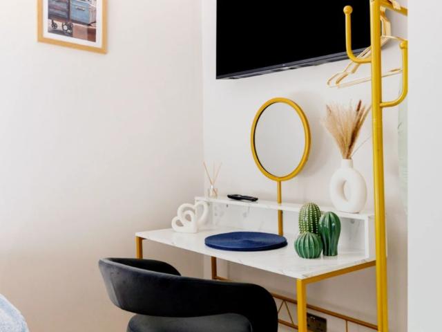 Studio for rent in Shacklewell, Greater London