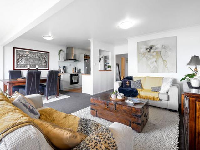 Property for sale in Omokoroa, Bay Of Plenty